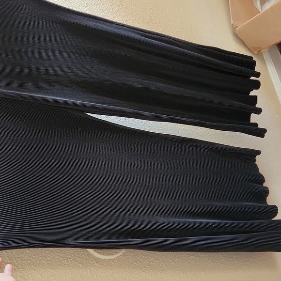 𝅺flying Tomatoe Jumpsuit - Picture 5 of 5